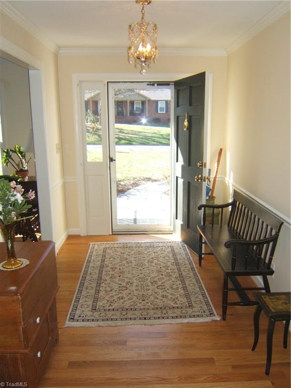 371 Stanaford Road Winston-Salem, NC 27104 - Photo 2 of 30 Gallery Image 2