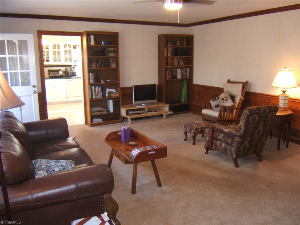 371 Stanaford Road Winston-Salem, NC 27104 - Photo 14 of 30 Gallery Image 14