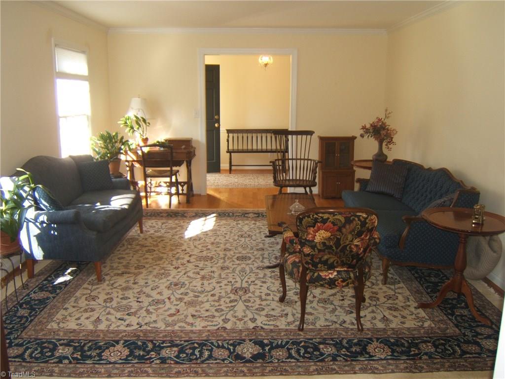 371 Stanaford Road Winston-Salem, NC 27104 - Photo 4 of 30 Gallery Image 4