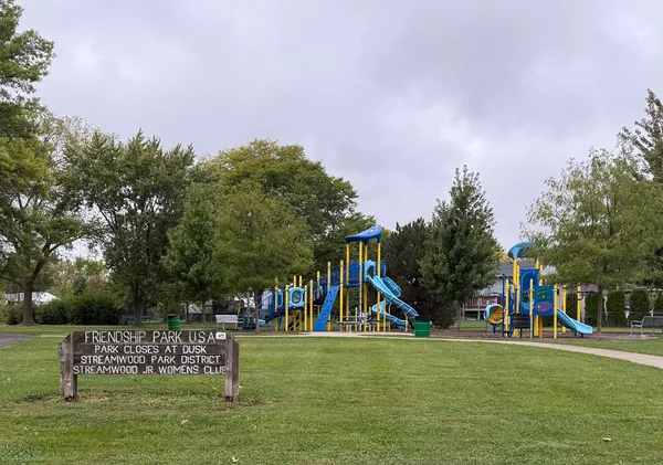 $339,900 | 803 East Streamwood Boulevard, Streamwood, IL 60107