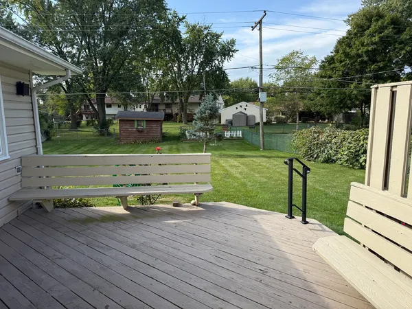 $339,900 | 803 East Streamwood Boulevard, Streamwood, IL 60107