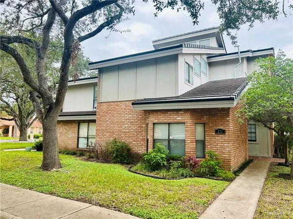 $1,850 | 5020 North 1st Lane, Unit 175, McAllen, TX 78504