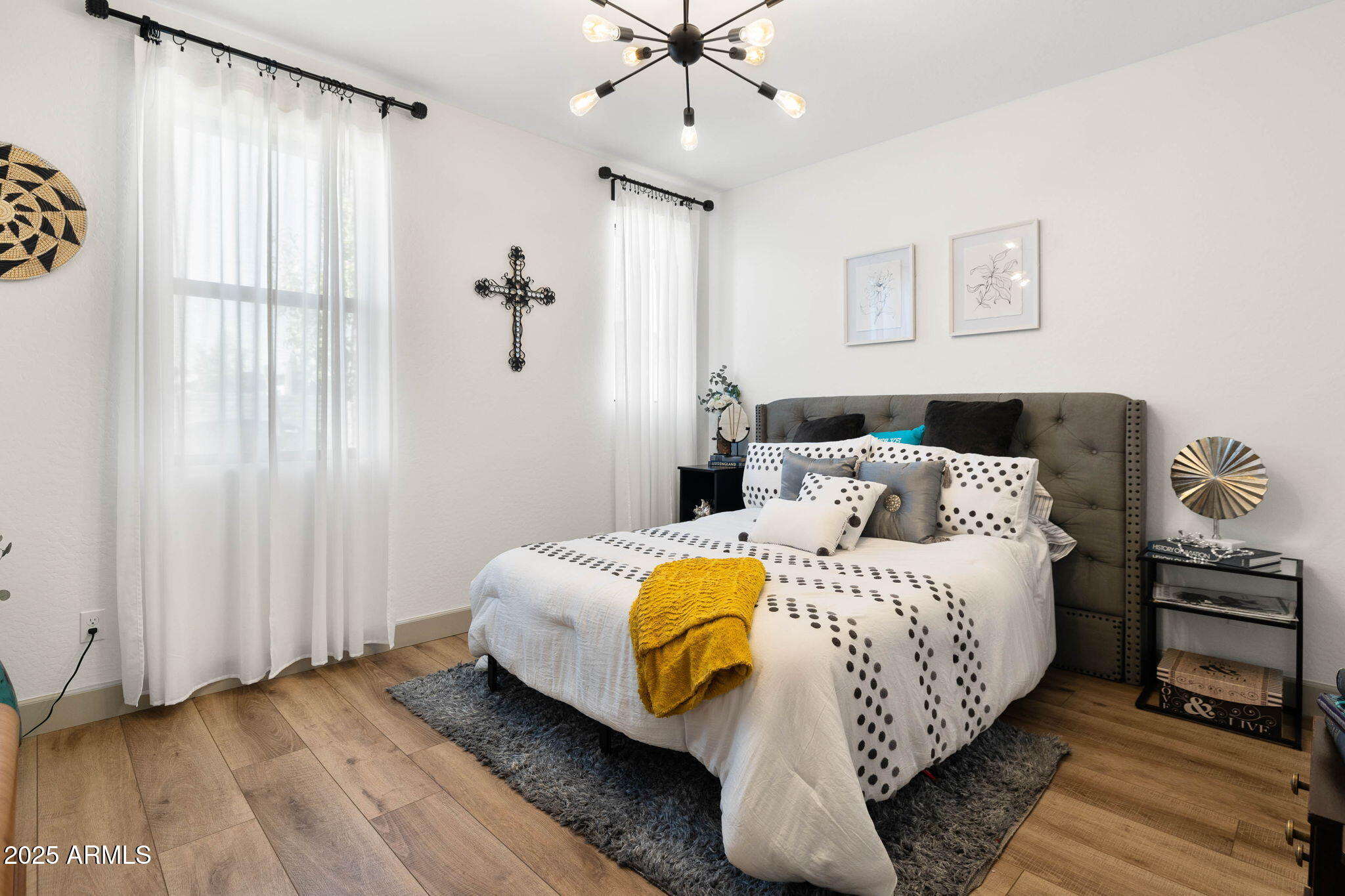 4876 North Yorkshire Loop Prescott Valley, AZ 86314 - Photo 23 of 47 a bedroom with a bed and window