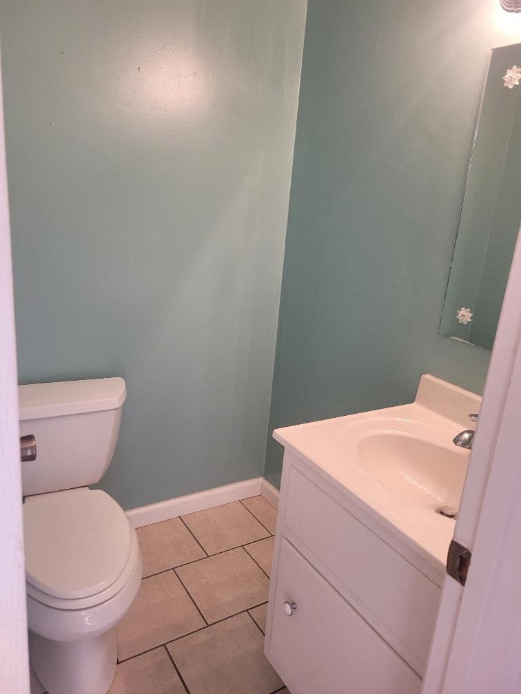110 Colt Lane, Unit 4 Johnson City, TN 37601 - Photo 6 of 14 COLT HALF BATH