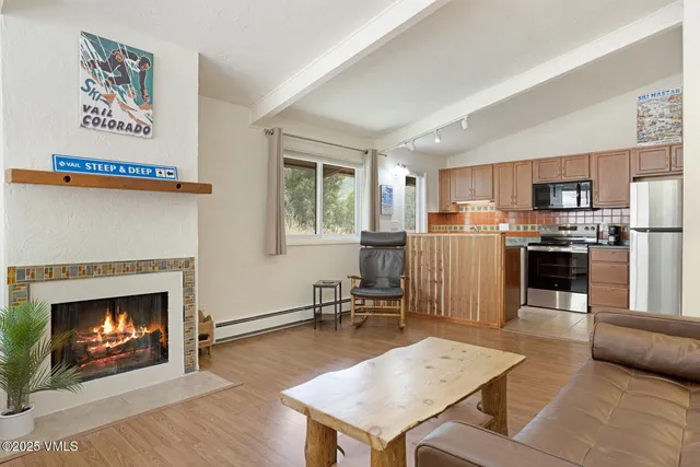 $630,000 | 2059 Chamonix Lane, Unit 9, Vail, CO 81657