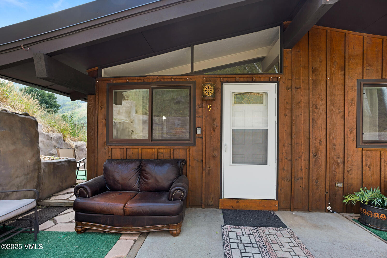 2059 Chamonix Lane, Unit 9 Vail, CO 81657 - Photo 20 of 25 Vail Heights 9 MLS-20