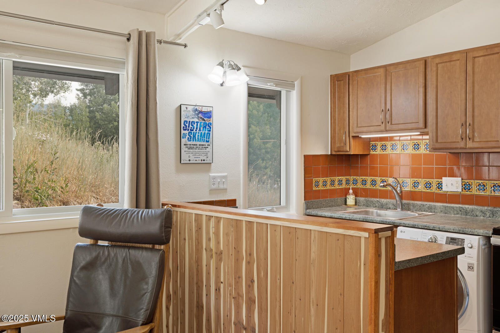 2059 Chamonix Lane, Unit 9 Vail, CO 81657 - Photo 21 of 25 Vail Heights 9 MLS-21