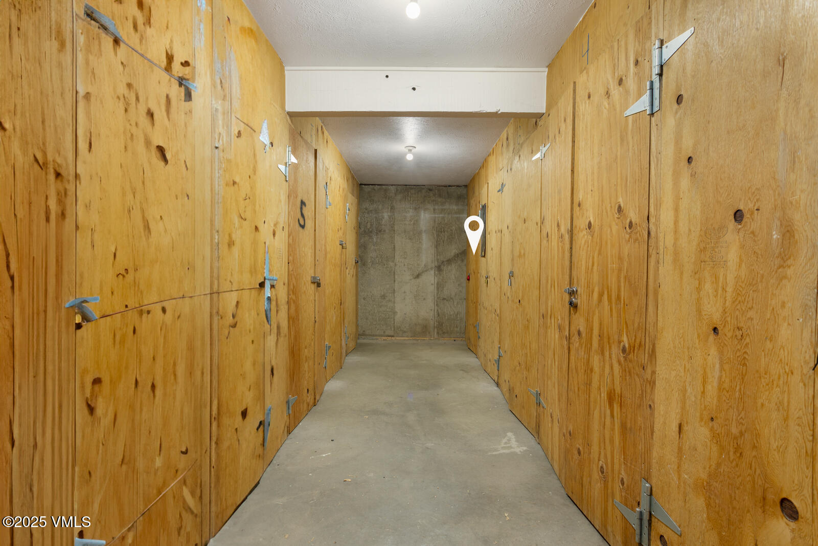 2059 Chamonix Lane, Unit 9 Vail, CO 81657 - Photo 24 of 25 Vail Heights 9 MLS-24