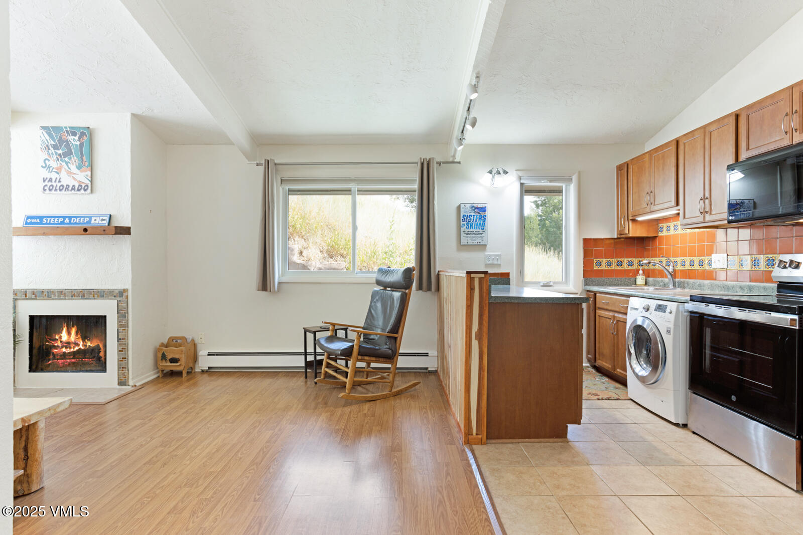 2059 Chamonix Lane, Unit 9 Vail, CO 81657 - Photo 5 of 25 Vail Heights 9 MLS-7