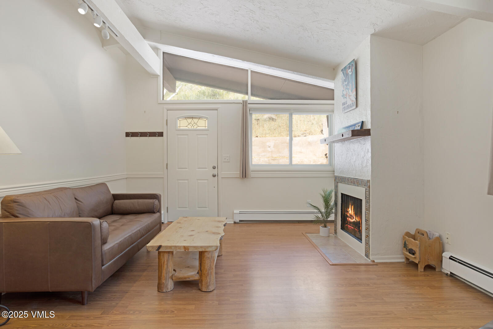 2059 Chamonix Lane, Unit 9 Vail, CO 81657 - Photo 10 of 25 Vail Heights 9 MLS-12