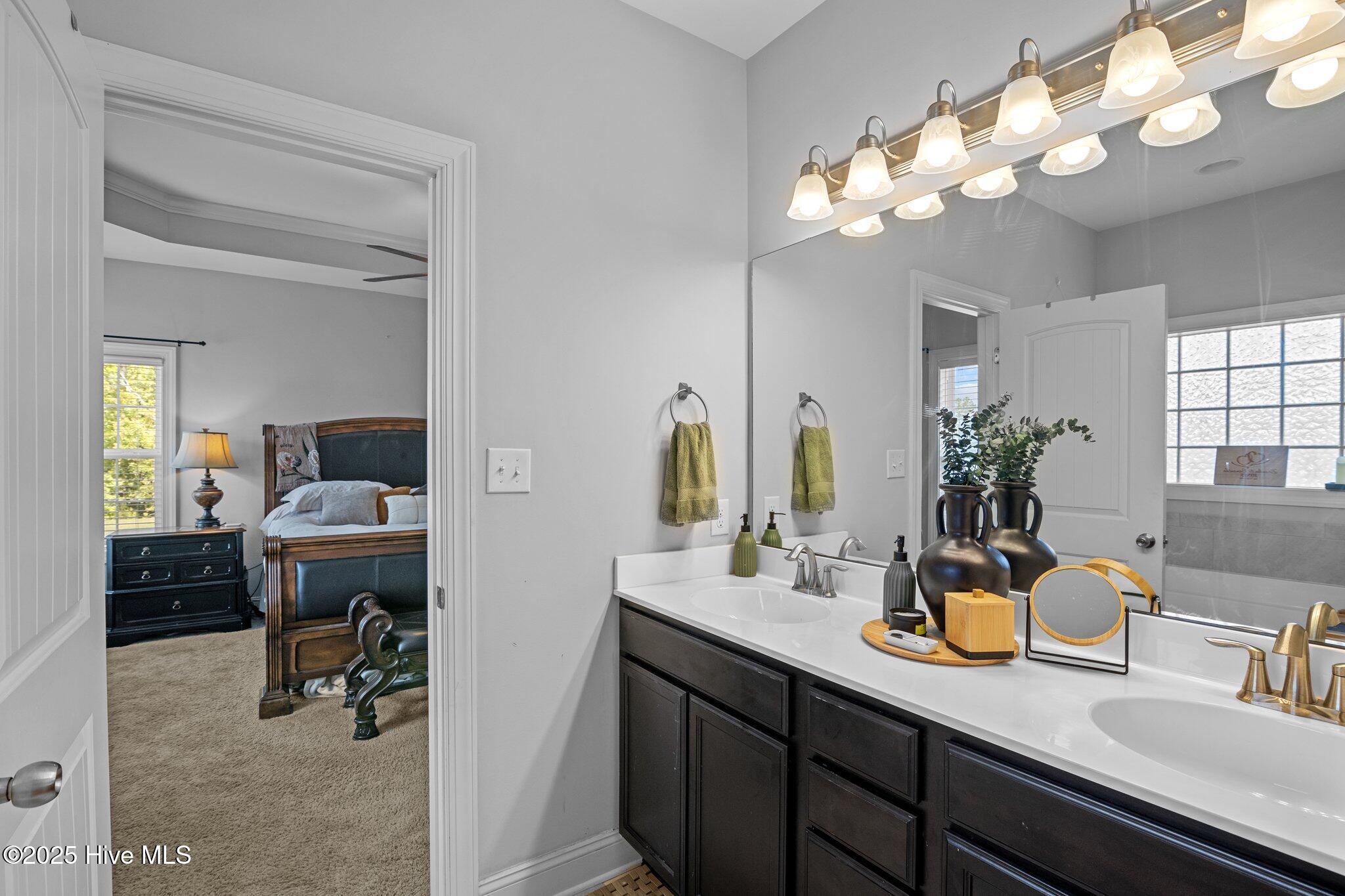 2014 Snapper Street New Bern, NC 28562 - Photo 28 of 44 26-web-or-mls-BLS_0051