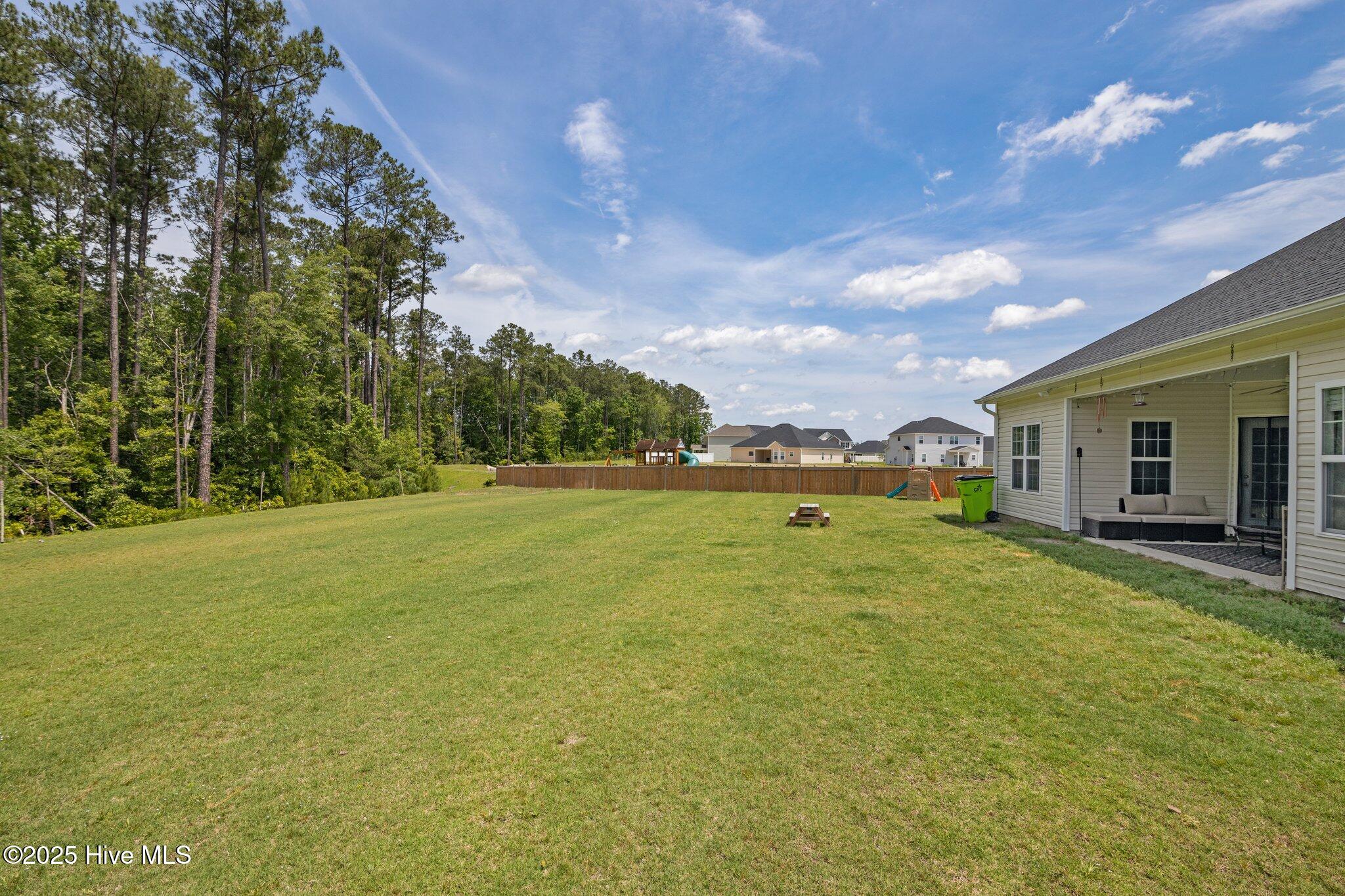 2014 Snapper Street New Bern, NC 28562 - Photo 4 of 44 6-web-or-mls-BLS_0004