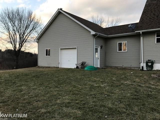 385 West Fremont Road Melvin, MI 48454 - Photo 13 of 14 31313619-12.JPG
