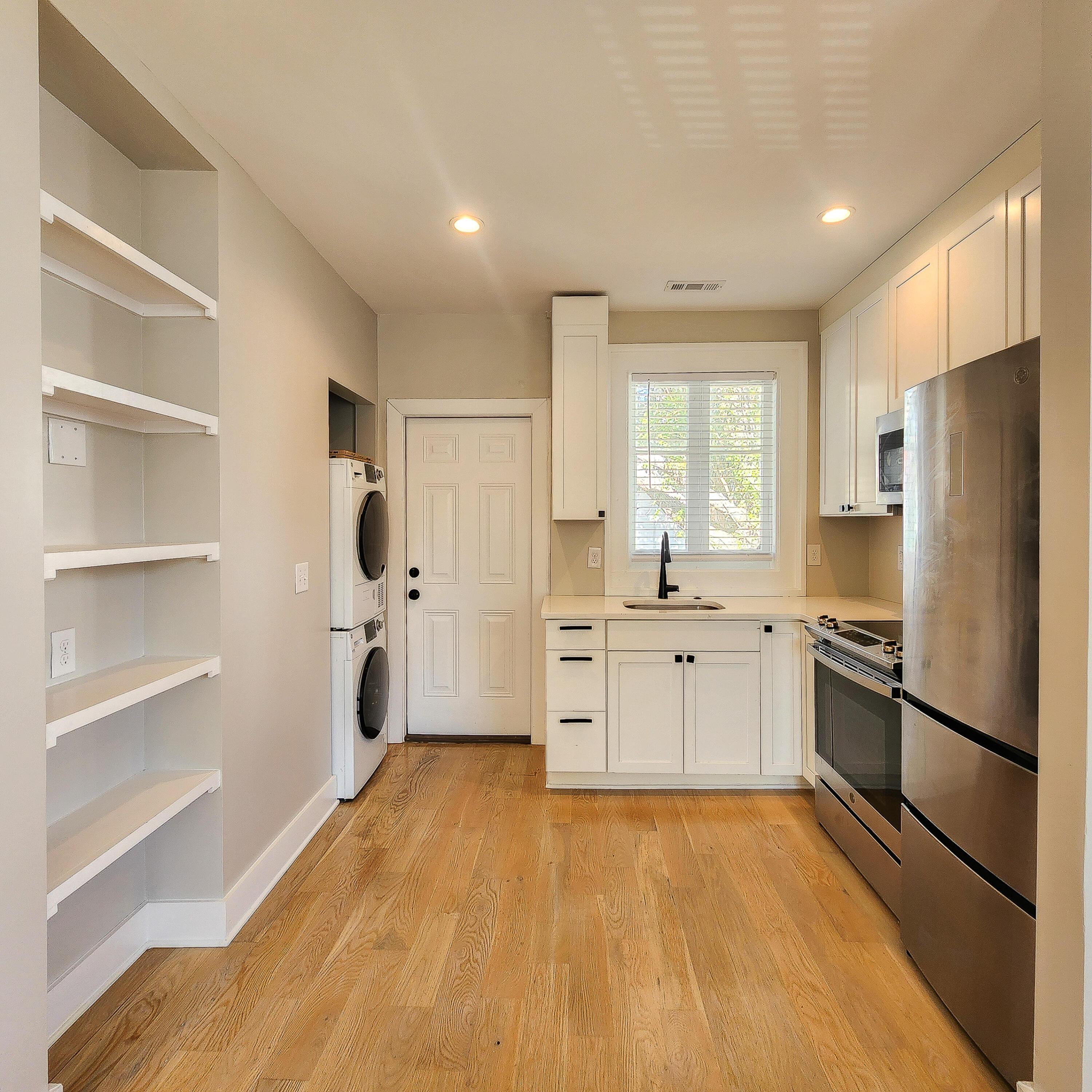 40 Nunan Street, Unit A Charleston, SC 29403 - Photo 4 of 6 40 Nunan A-6