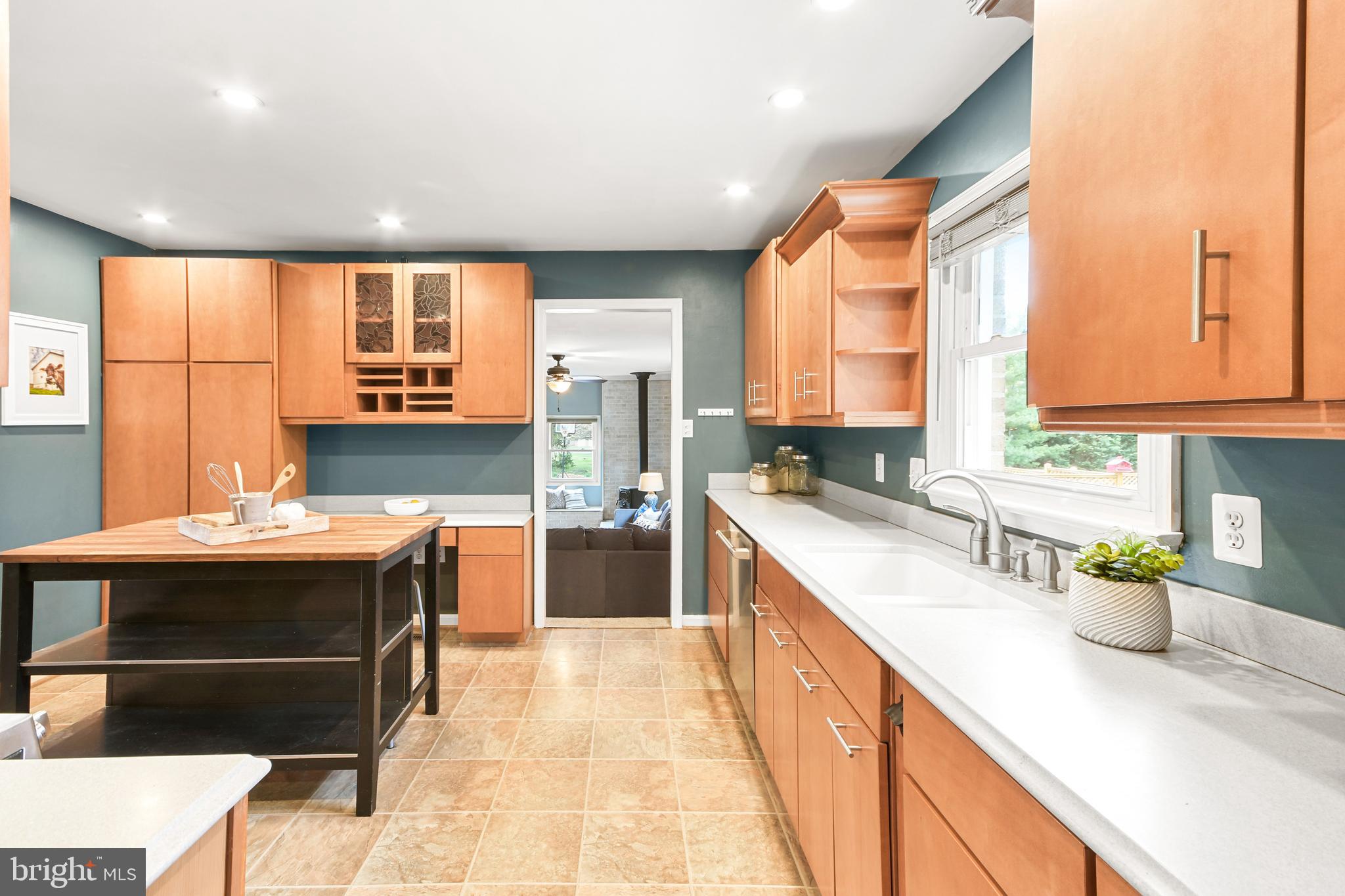 4220 Spring View Court Jefferson, MD 21755 - Photo 17 of 79 Kitchen