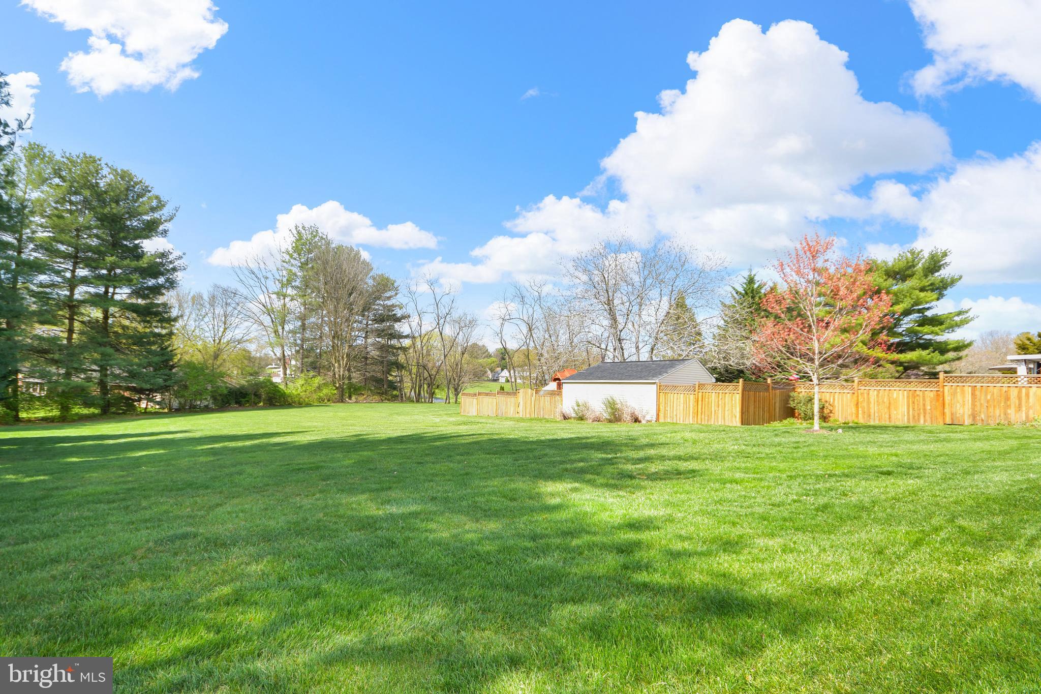 4220 Spring View Court Jefferson, MD 21755 - Photo 54 of 79 Side Yard