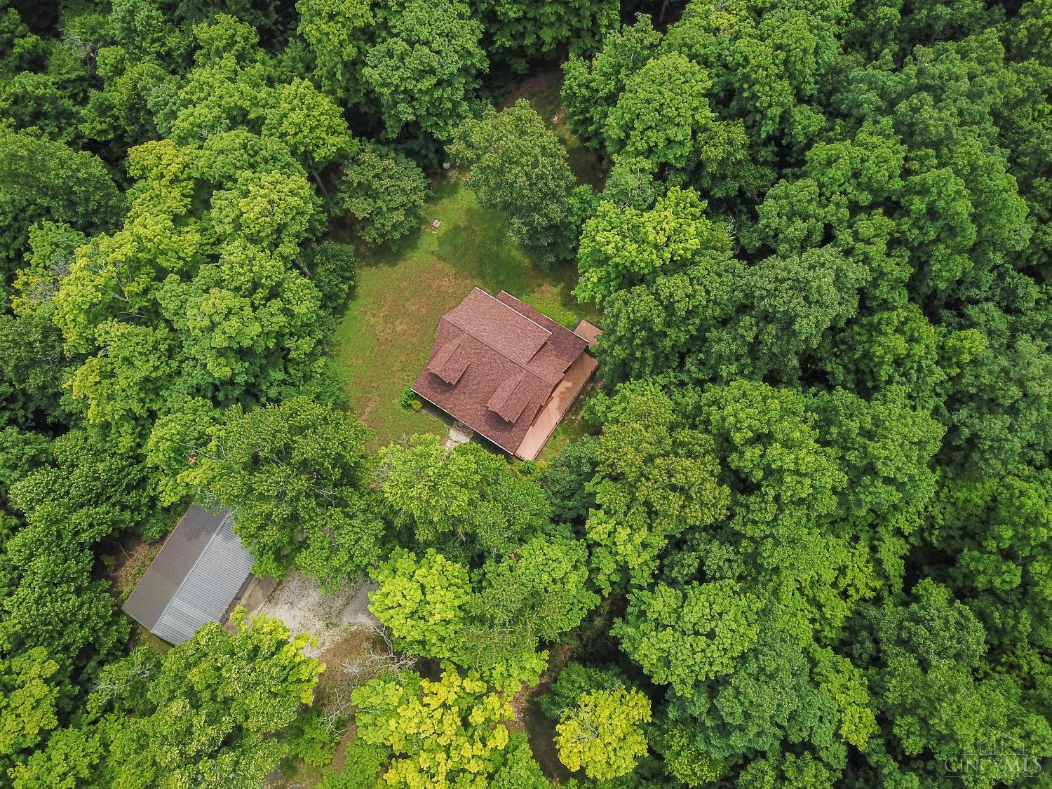 10138 Fairview Road Bennington, IN 47011 - Photo 3 of 38