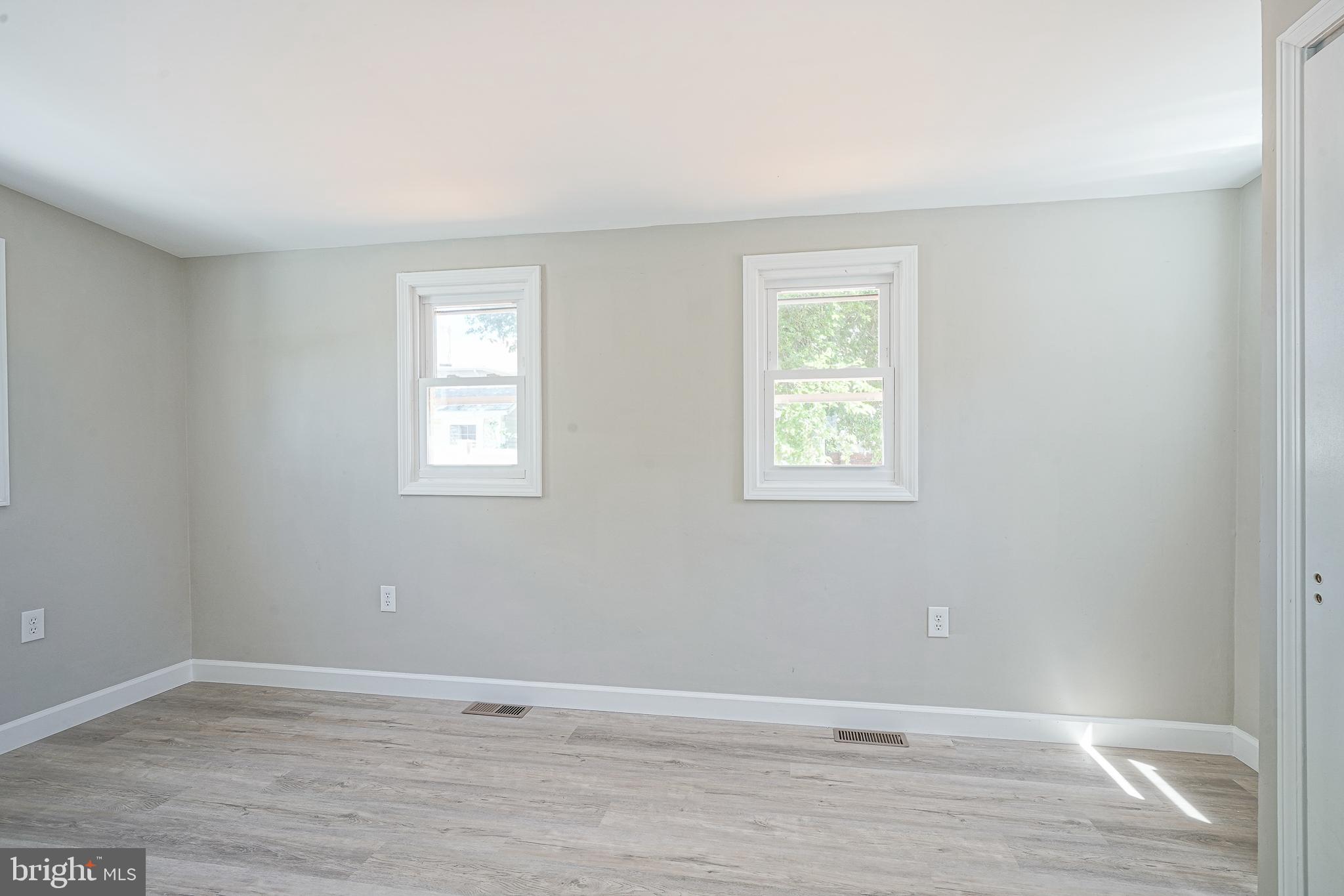 67 Webster Street Riverside, NJ 08075 - Photo 17 of 35