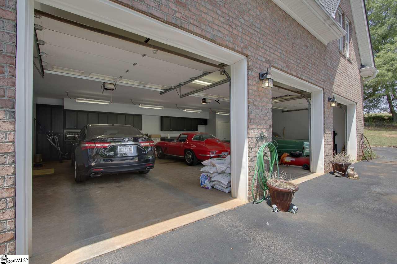 123 Nix Road Liberty, SC 29657 - Photo 8 of 36