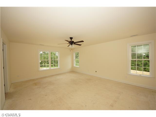 10661 Courtney Road Glen Allen, VA 23060 - Photo 13 of 16 Gallery Image 13