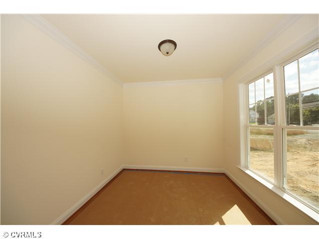 10661 Courtney Road Glen Allen, VA 23060 - Photo 10 of 16 Gallery Image 10