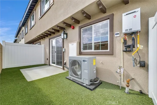 $2,995 | 16385 Valencia Avenue, Unit 3, Fontana, CA 92335