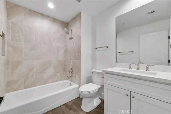 $2,995 | 16385 Valencia Avenue, Unit 3, Fontana, CA 92335