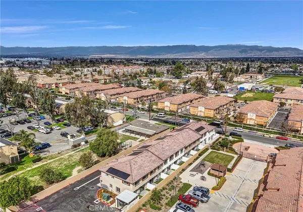 $2,995 | 16385 Valencia Avenue, Unit 3, Fontana, CA 92335