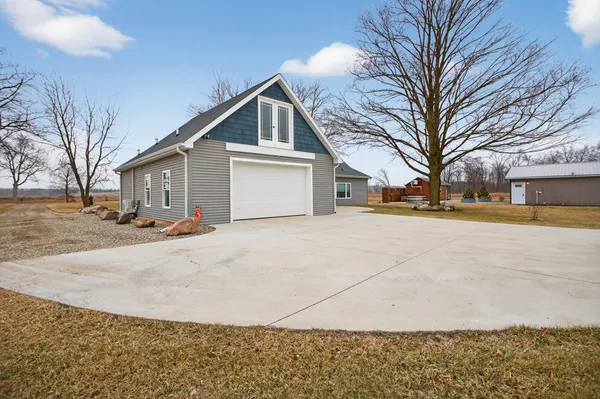 $924,900 | 8700 Mosherville Road, Horton, MI 49246