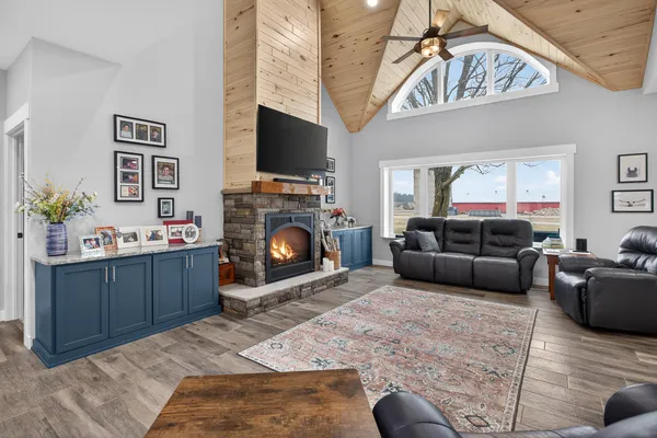 $924,900 | 8700 Mosherville Road, Horton, MI 49246