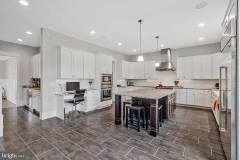 $2,675,000 | 362 Park Street Northeast, Vienna, VA 22180