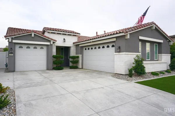 $634,900 | Undisclosed Address, Bakersfield, CA 93311