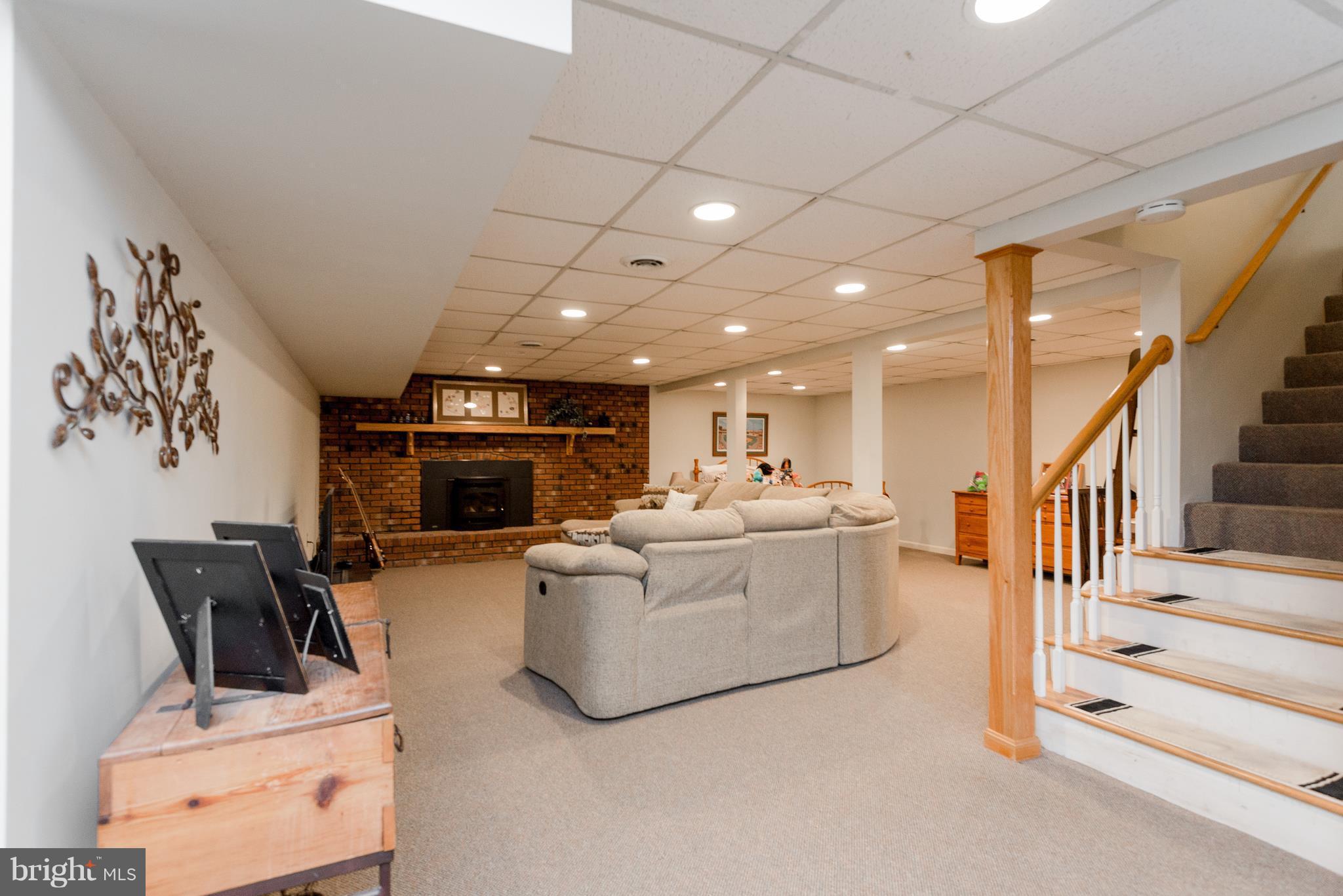 84 Old Solomons Island Road Lothian, MD 20711 - Photo 14 of 28 Recreation room