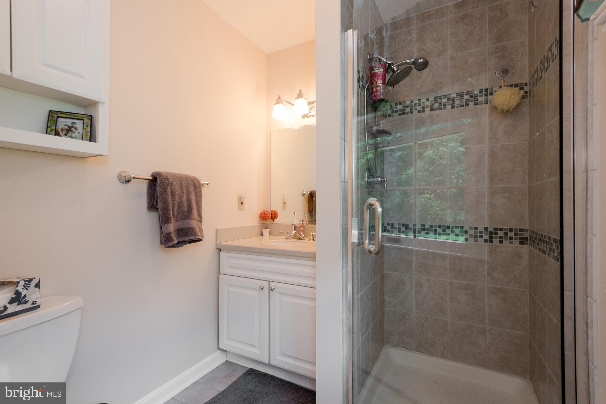 84 Old Solomons Island Road Lothian, MD 20711 - Photo 10 of 28 Owners suite bathroom