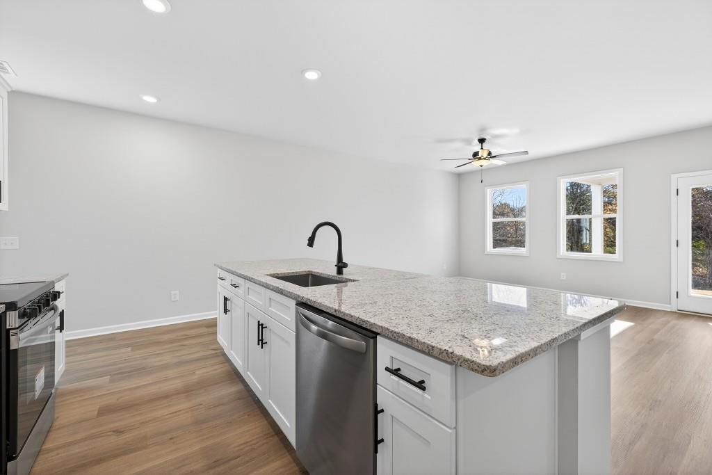 562 Madison Street, Unit 100 Commerce, GA 30529 - Photo 14 of 42