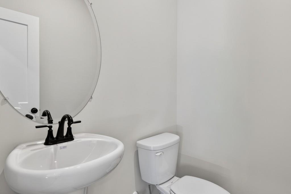 562 Madison Street, Unit 100 Commerce, GA 30529 - Photo 16 of 42