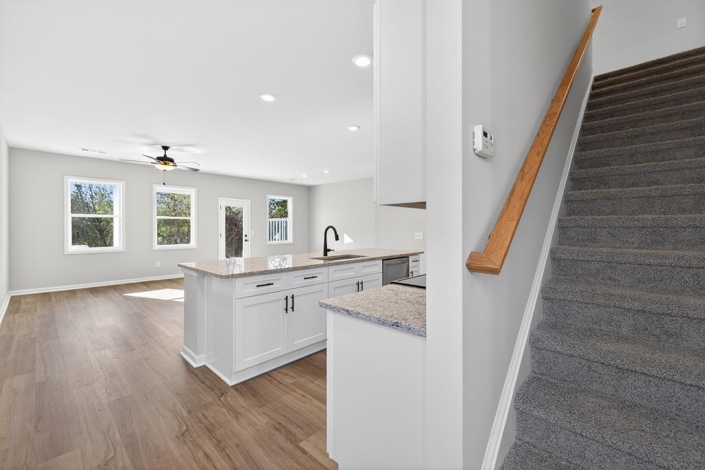 562 Madison Street, Unit 100 Commerce, GA 30529 - Photo 4 of 42