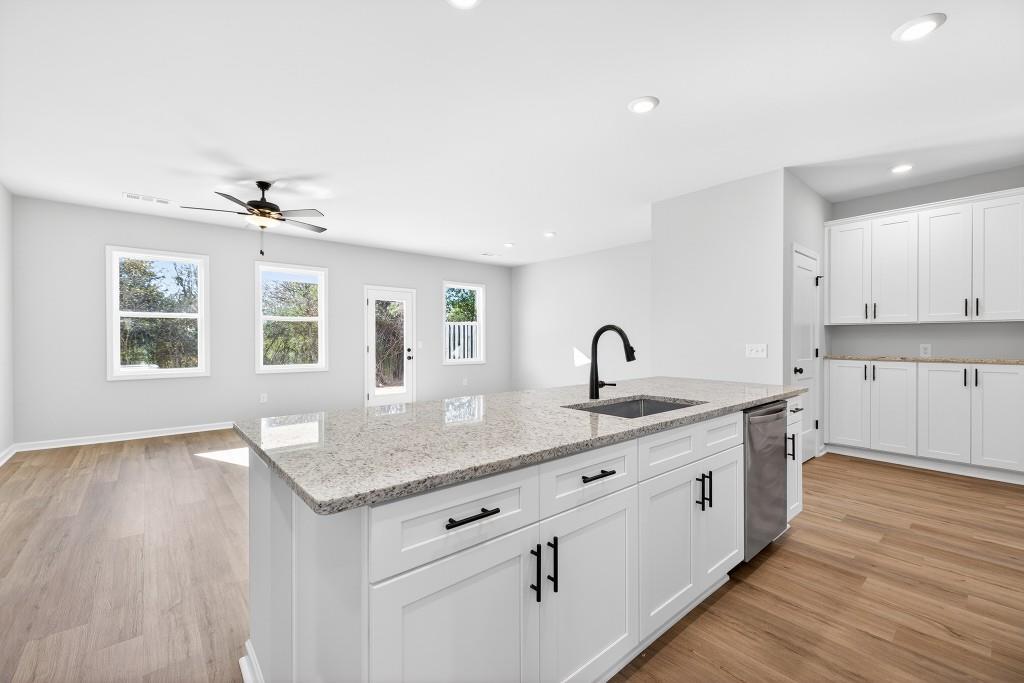 562 Madison Street, Unit 100 Commerce, GA 30529 - Photo 7 of 42