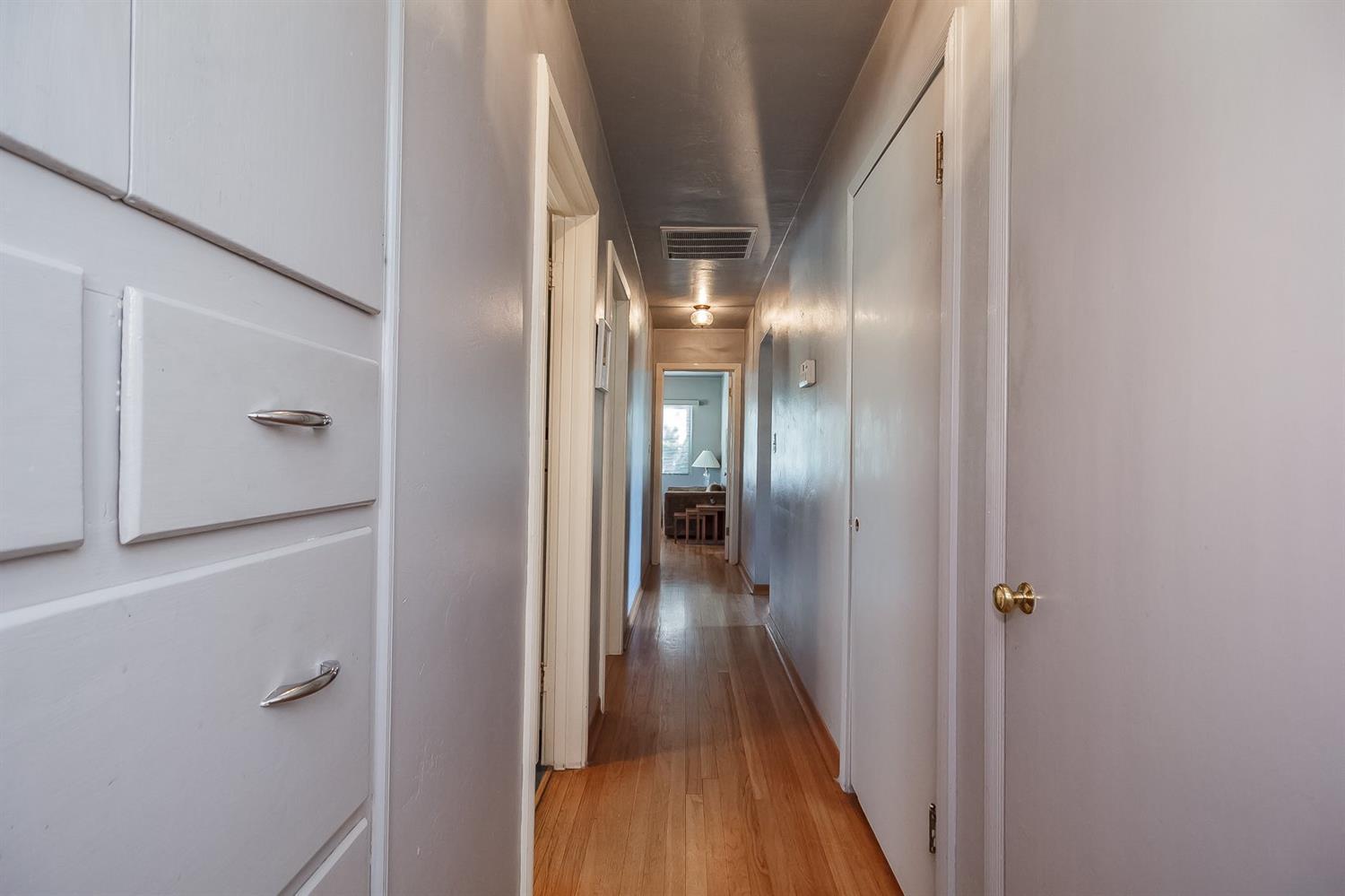 2675 Hillcrest Road Medford, OR 97504 - Photo 18 of 29 Additional Photo
