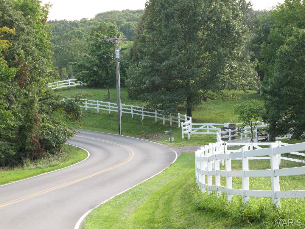 3921 Allenton Road Wildwood, MO 63069 - Photo 5 of 29