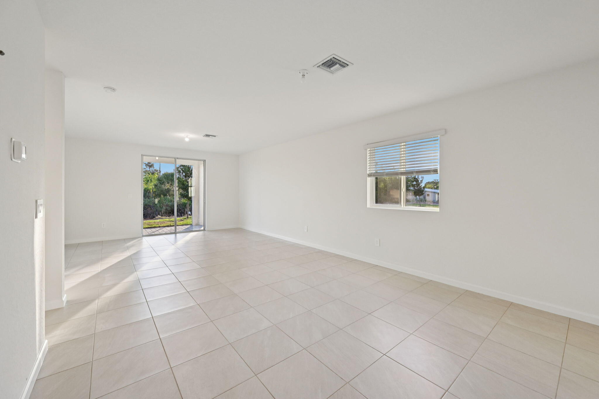 14520 Southwest New Dawn Road Indiantown, FL 34956 - Photo 5 of 38 14520 New Dawn Rd Indian (5)