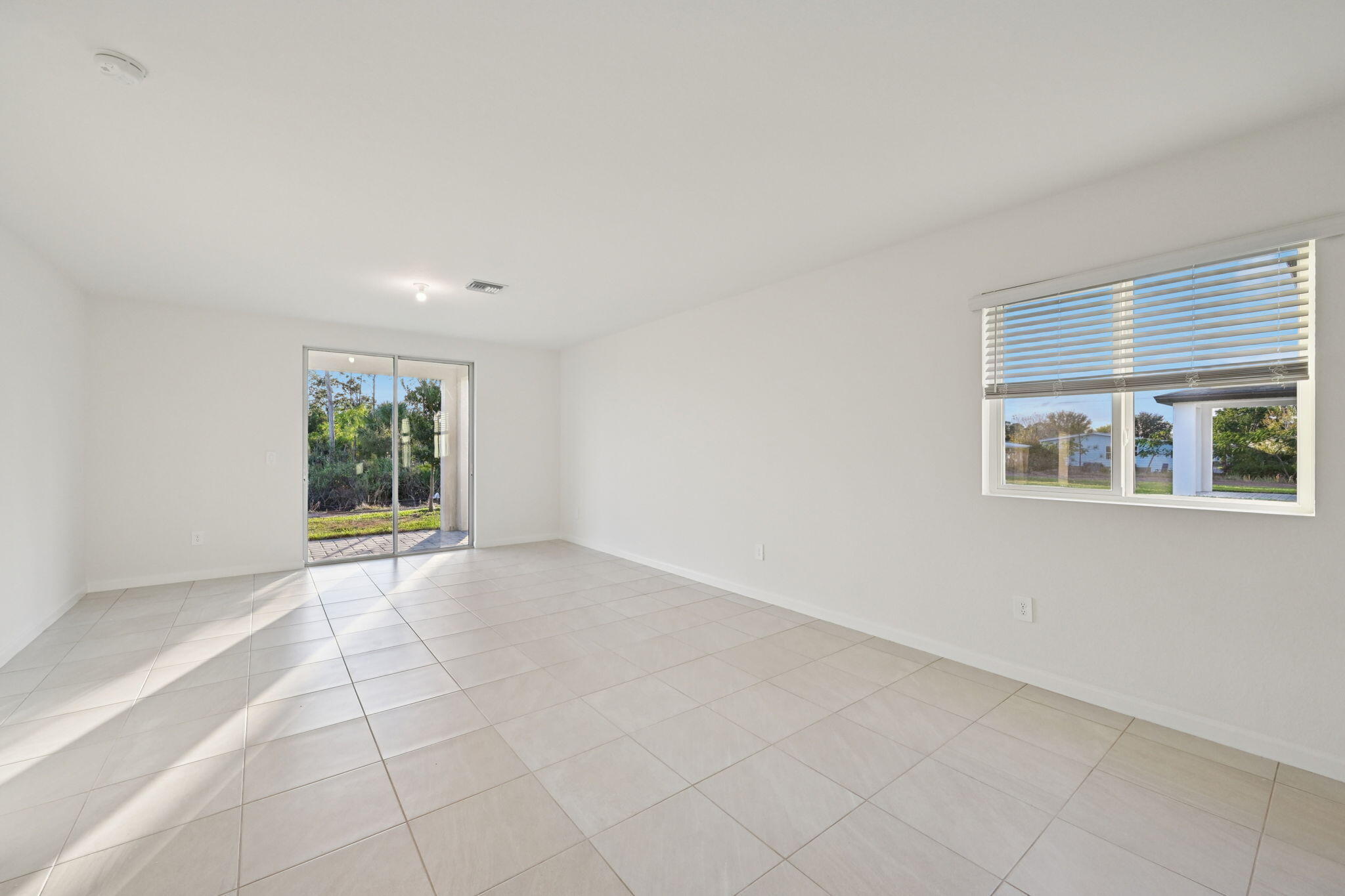 14520 Southwest New Dawn Road Indiantown, FL 34956 - Photo 8 of 38 14520 New Dawn Rd Indian (8)