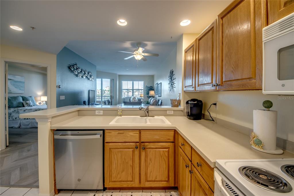 2090 Matecumbe Key Road, Unit 1202 Punta Gorda, FL 33955 - Photo 5 of 40