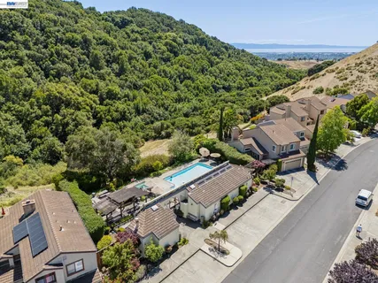 $1,149,000 | 28086 Thorup Lane, Hayward, CA 94542