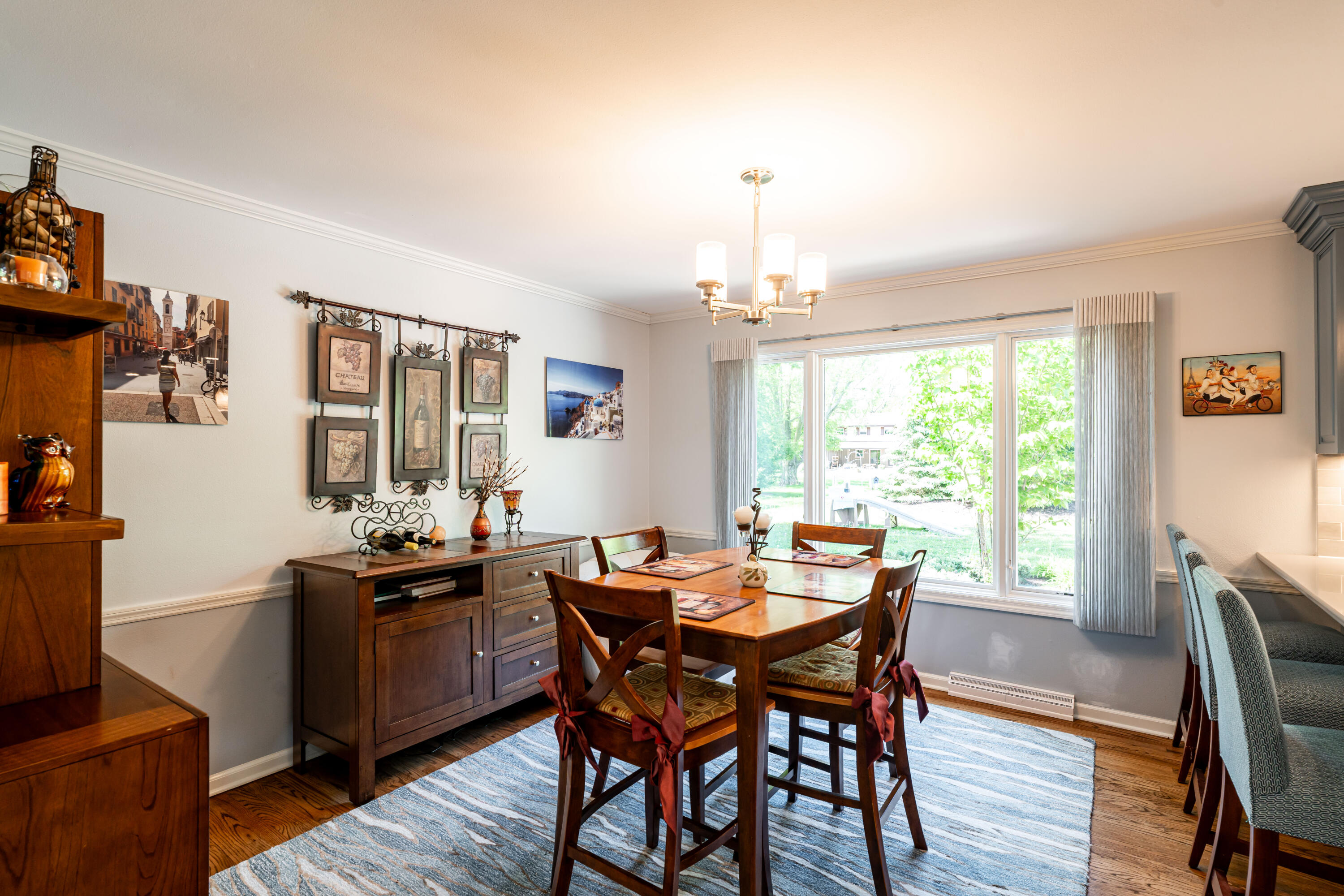 9439 North Broadmoor Road Bayside, WI 53217 - Photo 10 of 36 Dinette