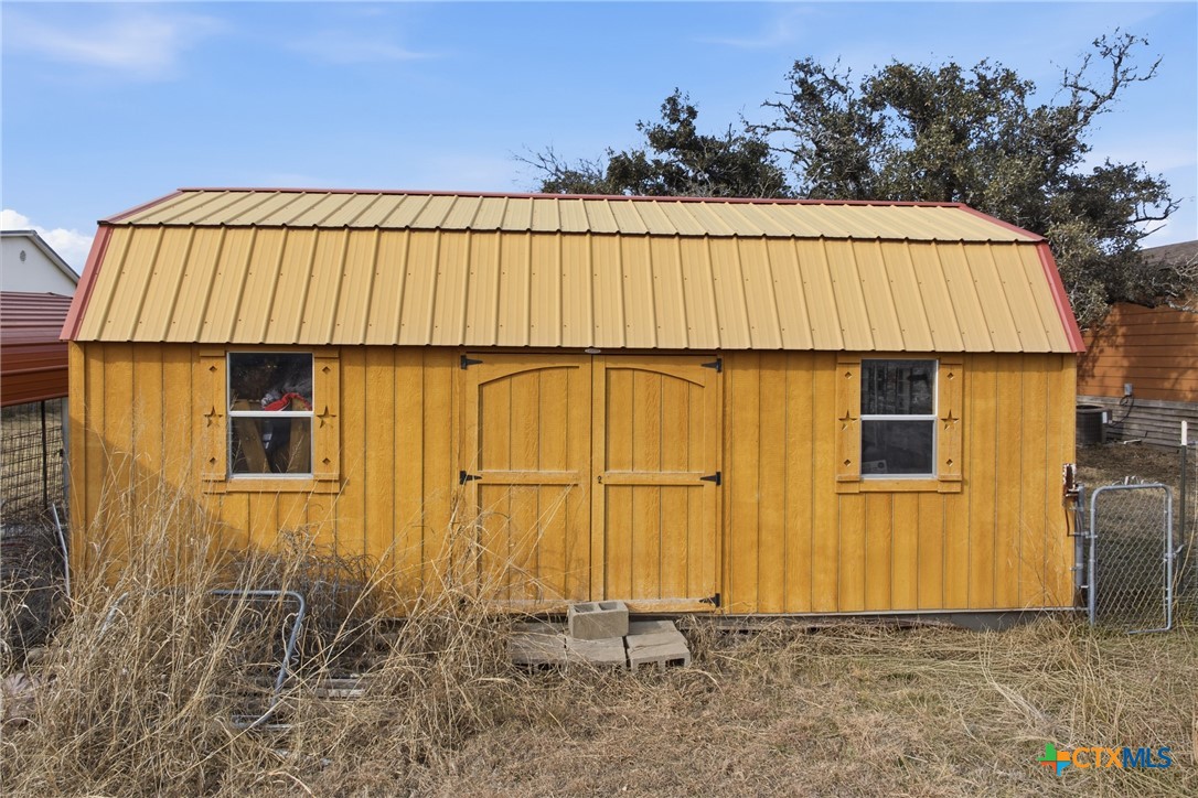 164 County Road 4450 Kempner, TX 76539 - Photo 10 of 42 a view of a small house