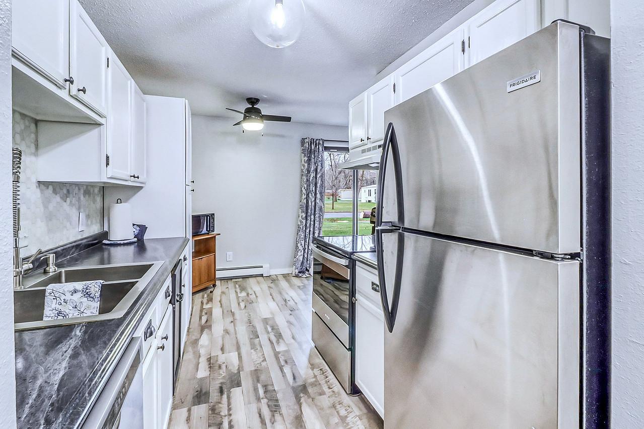 3407 Cherry Lane, Unit A2 Fargo, ND 58102 - Photo 6 of 22