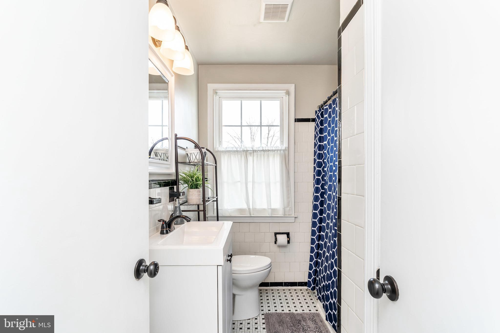 7127 Heathfield Road Baltimore, MD 21212 - Photo 29 of 50