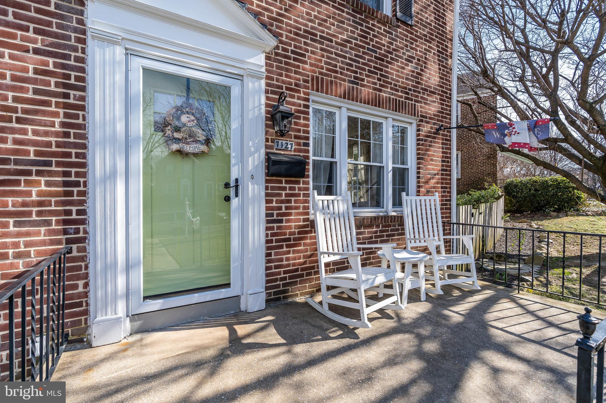 7127 Heathfield Road Baltimore, MD 21212 - Photo 6 of 50