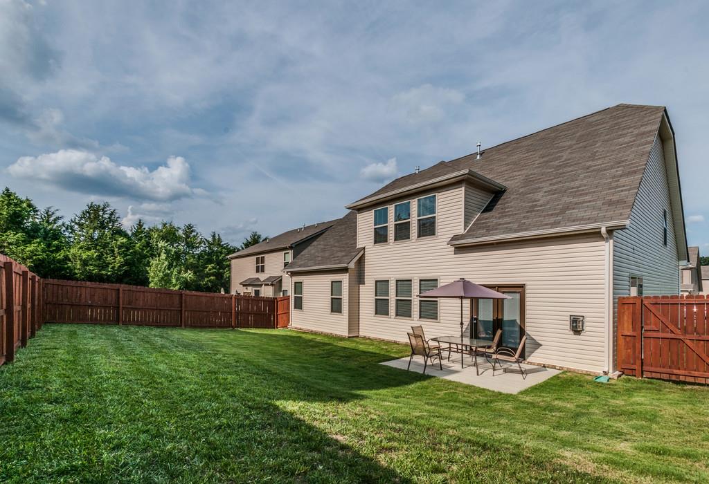 951 Morning Road Antioch, TN 37013 - Photo 7 of 30 Desirable level and private backyard